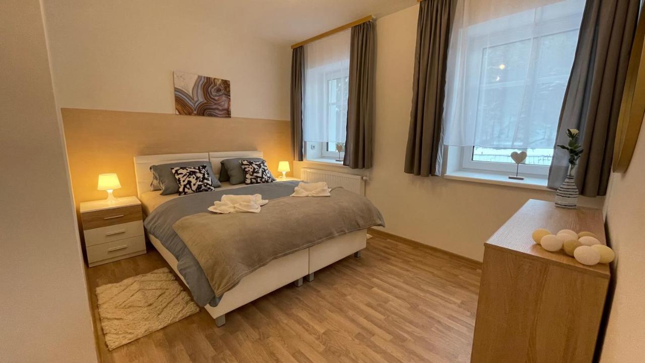 Apartmany Herc 亚希莫夫 外观 照片
