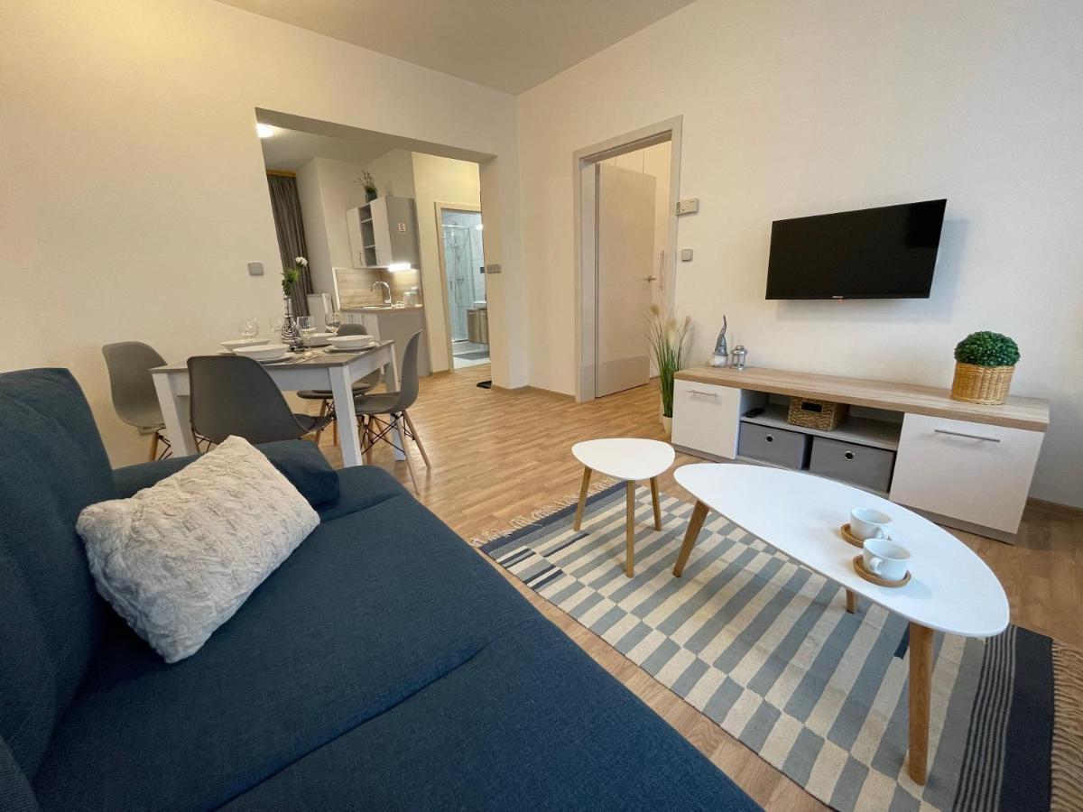 Apartmany Herc 亚希莫夫 外观 照片