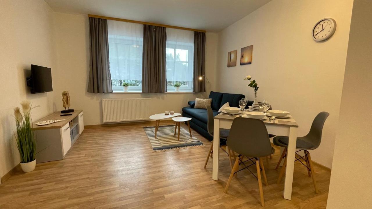 Apartmany Herc 亚希莫夫 外观 照片